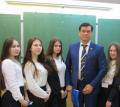 Депутаты Вологодской городской Думы проводят в школах открытые уроки, посвященные Дню Конституции России. 