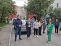 Депутат Василий Аверьянов: шлагбаум во дворе – ставить или не ставить? Как организовать видеонаблюдение и освещение?