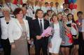 Депутаты Вологодской городской Думы поздравили выпускников, педагогов и родителей с последним школьным звонком.