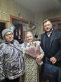Депутат Василий Аверьянов поздравил вологжанку Тамару Владимировну Круглицкую с юбилеем